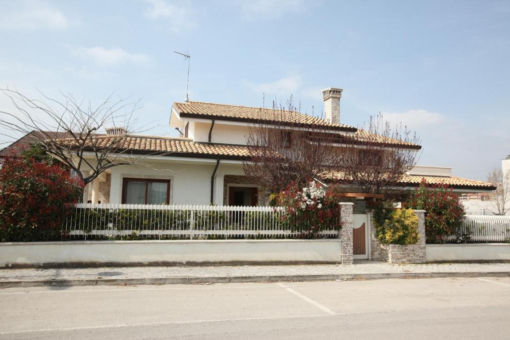 Villa Gioia Rooms Montegranaro Zewnętrze zdjęcie